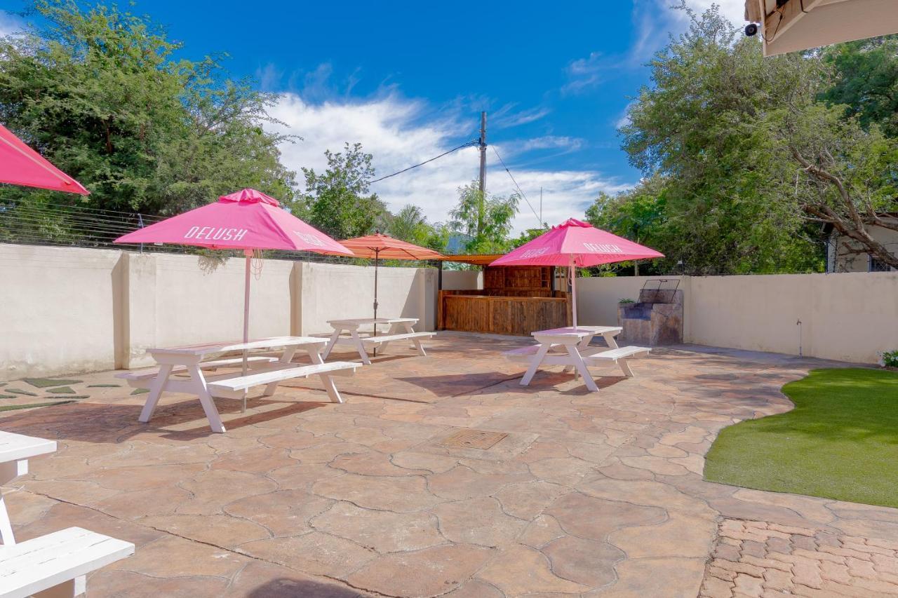 Green Lagoon Guest House Gaborone Exterior photo